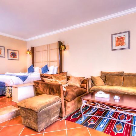 אל עלמיין Porto Marina Apartments Powered By Amer-Group מראה חיצוני תמונה