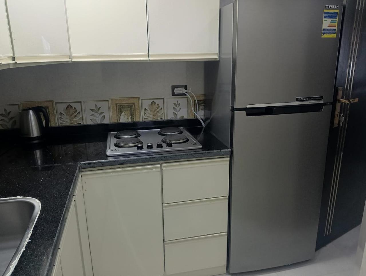 אל עלמיין Porto Marina Apartments Powered By Amer-Group מראה חיצוני תמונה