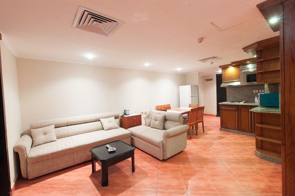 אל עלמיין Porto Marina Apartments Powered By Amer-Group מראה חיצוני תמונה