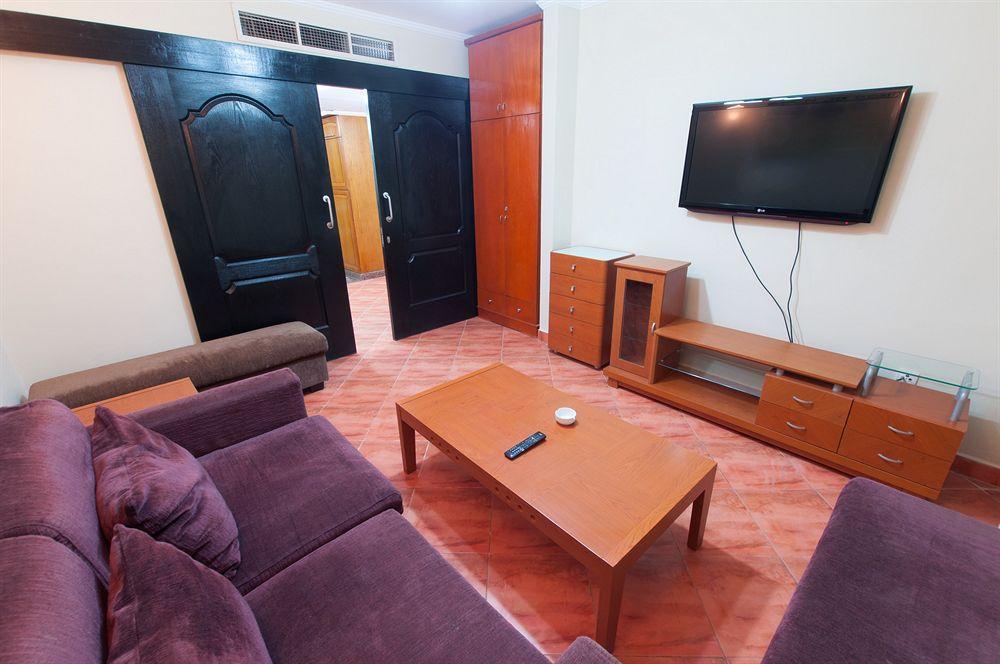 אל עלמיין Porto Marina Apartments Powered By Amer-Group מראה חיצוני תמונה
