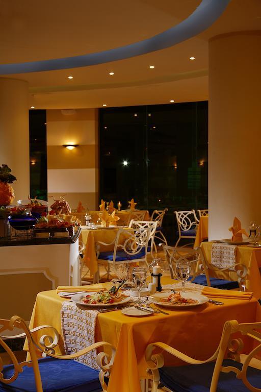 אל עלמיין Porto Marina Apartments Powered By Amer-Group מראה חיצוני תמונה