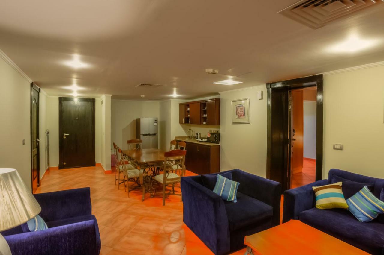 אל עלמיין Porto Marina Apartments Powered By Amer-Group מראה חיצוני תמונה